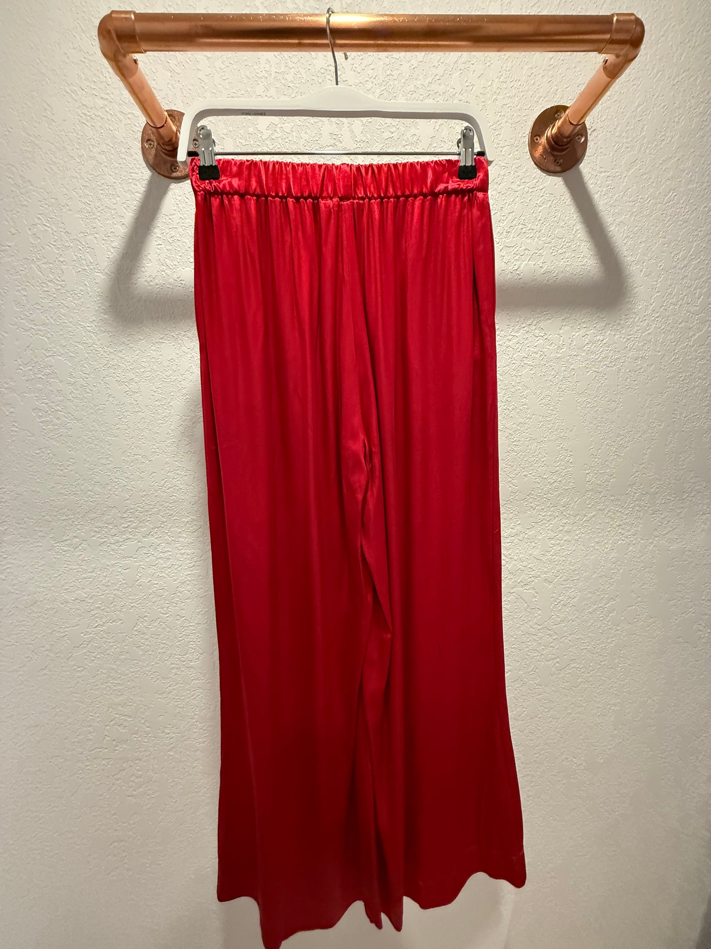 CHERRY SILKY PANTS