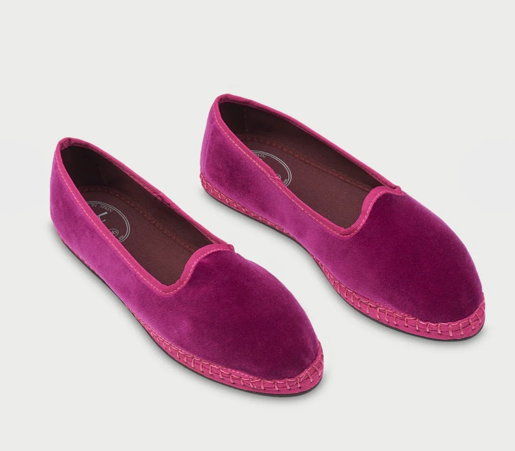 VELVET SLIPPER