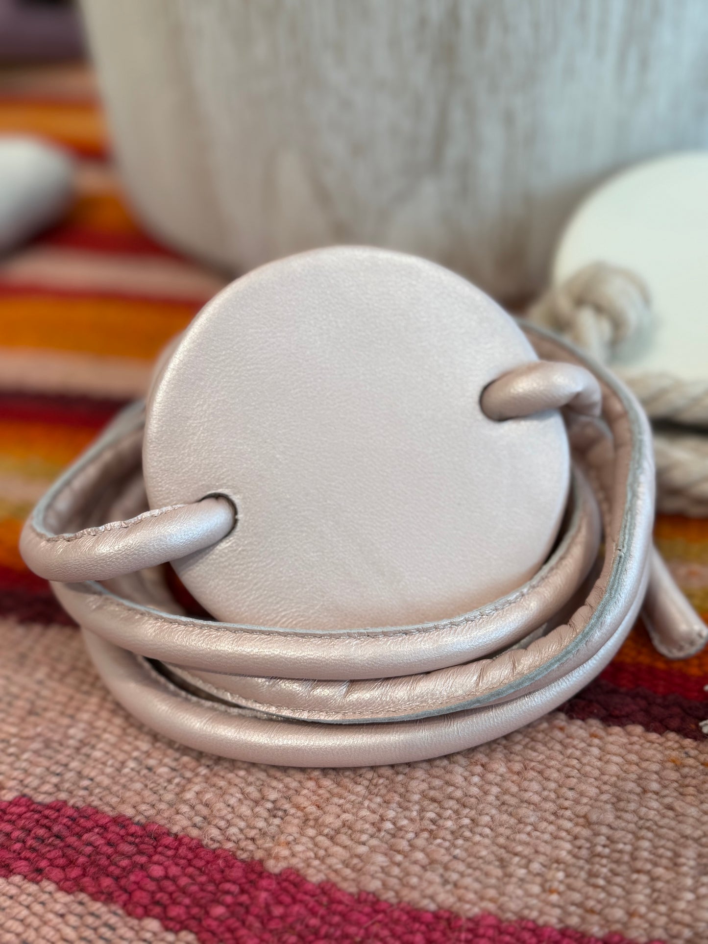 FULL MOON LEATHER LASSO