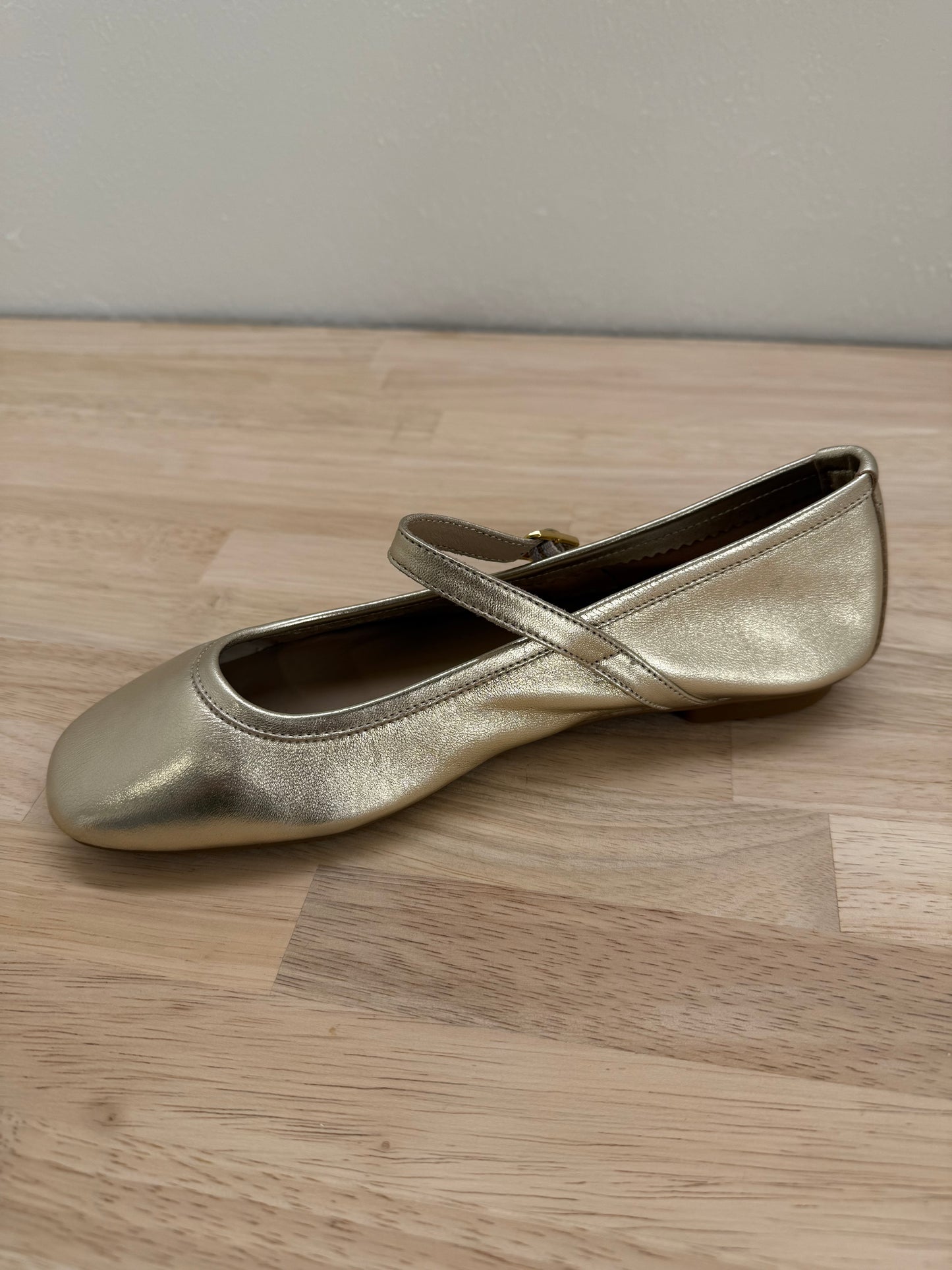 HONOR GOLD METALLIC BABIES