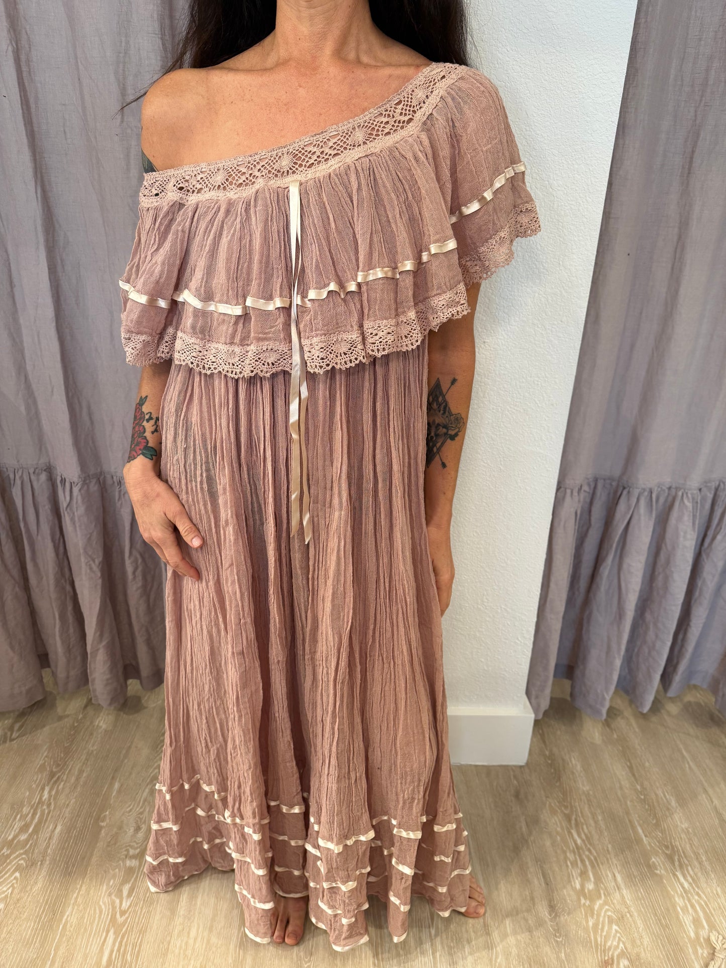 SEÑORITA BONITA MAXI DRESS