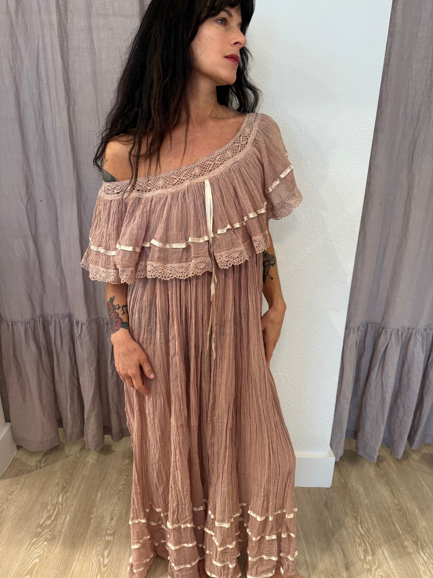 SEÑORITA BONITA MAXI DRESS