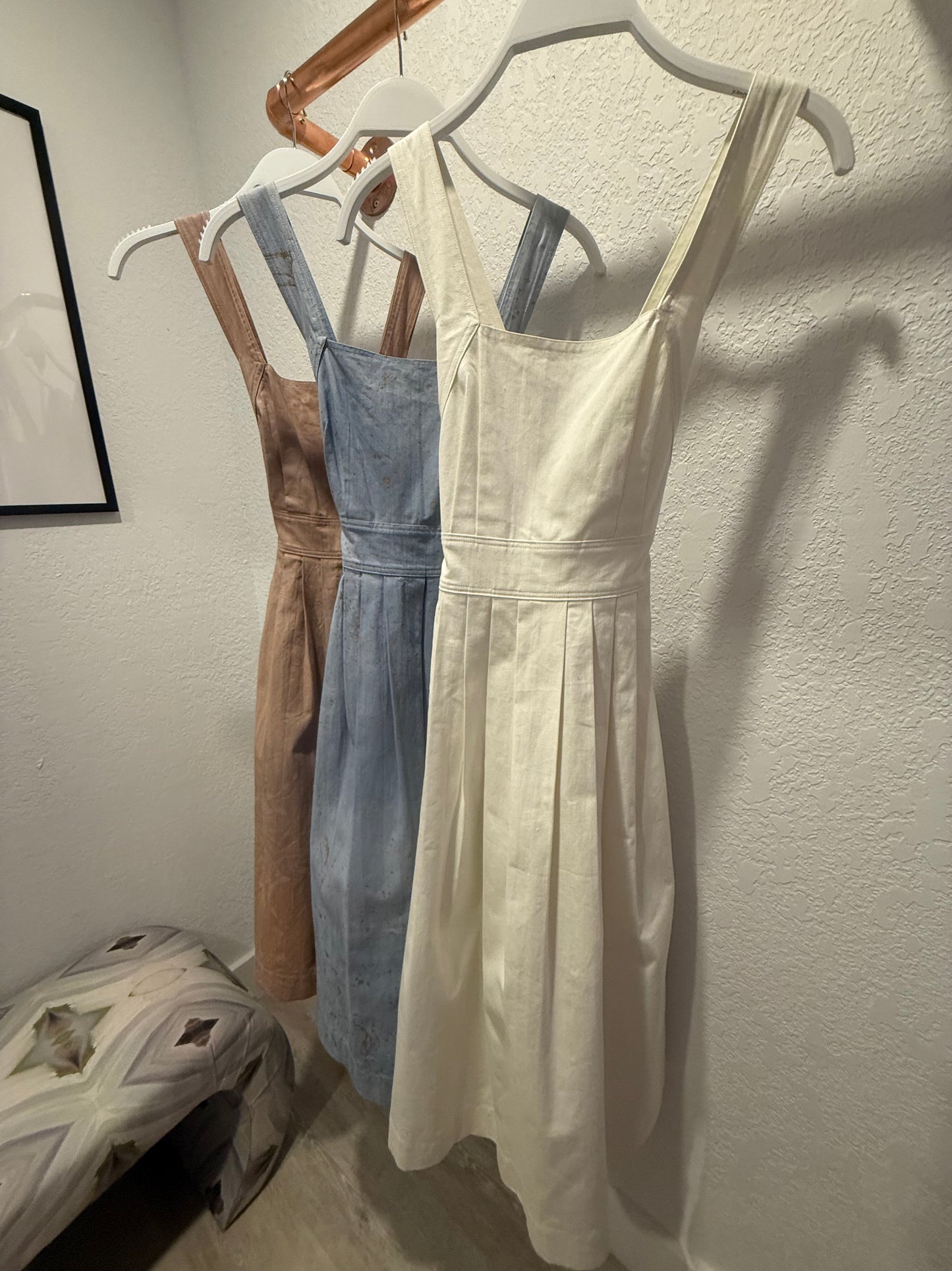 TRAVELING PINAFORE DRESS