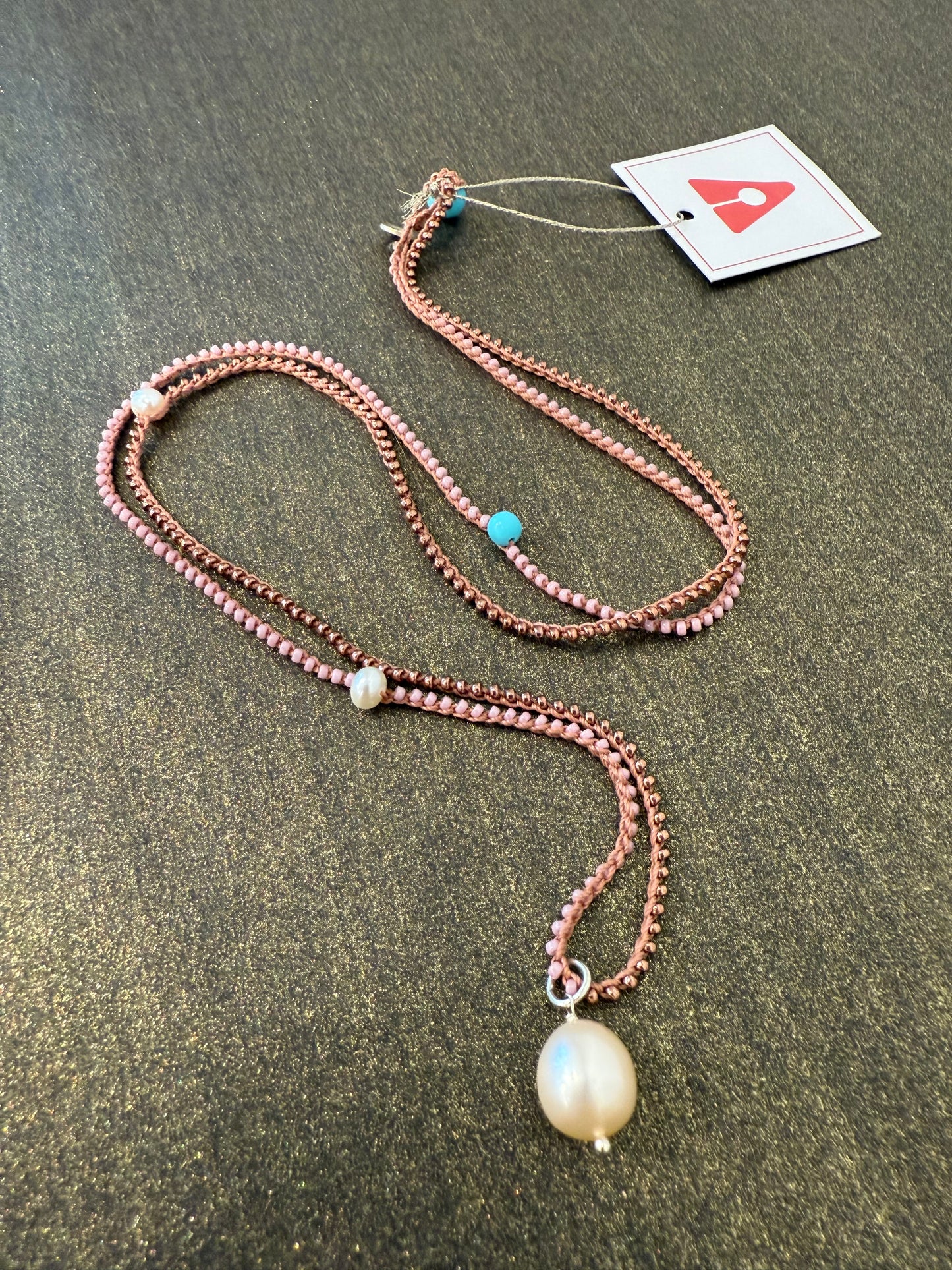 BI-COLOR PEARL DROP NECKLACE