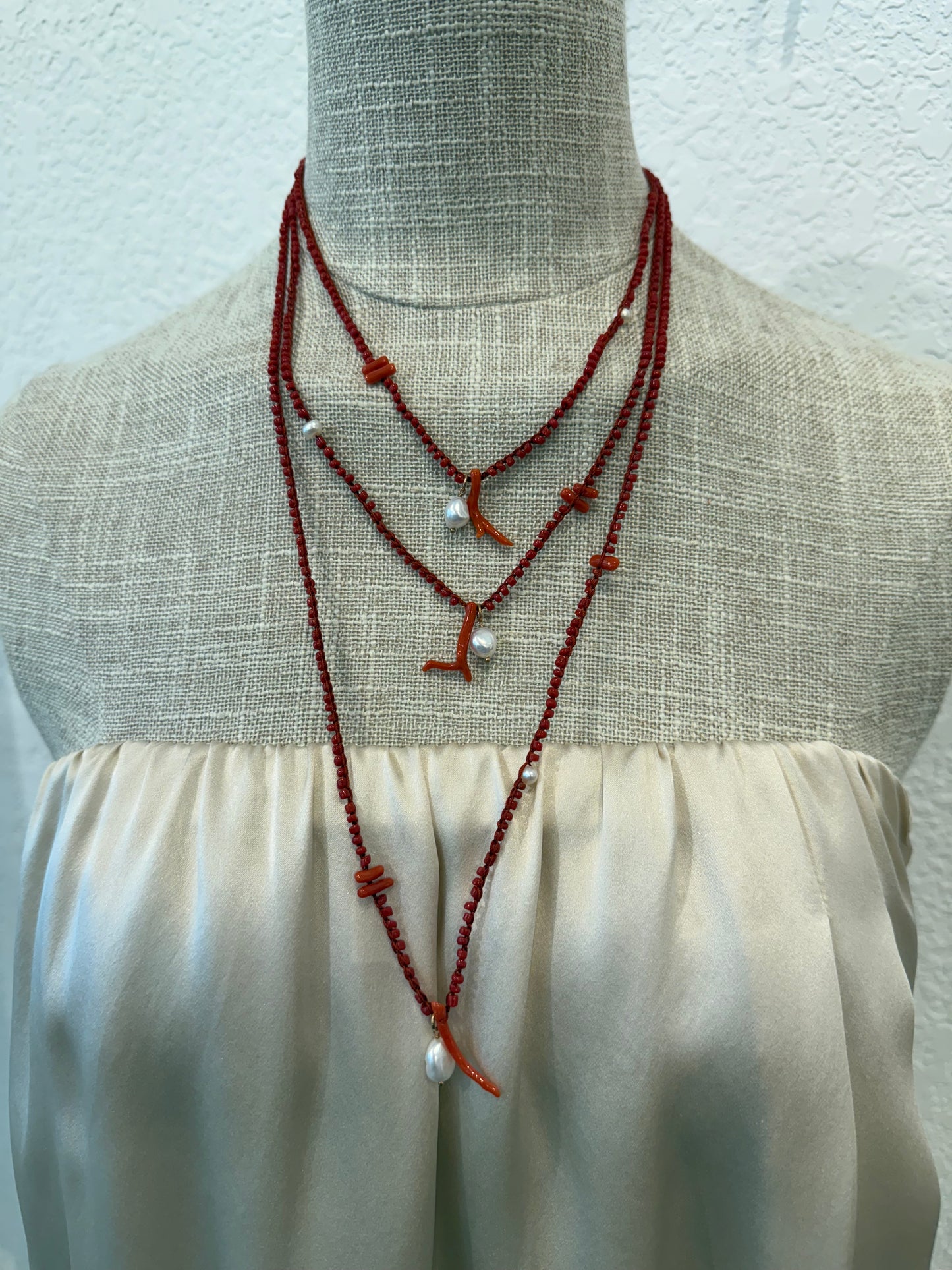 RED CORAL ROSARIO NECKLACE