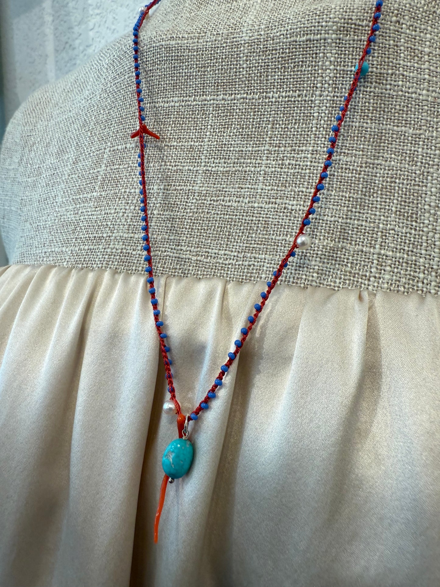 CATALINA ROSARIO LONG NECKLACE