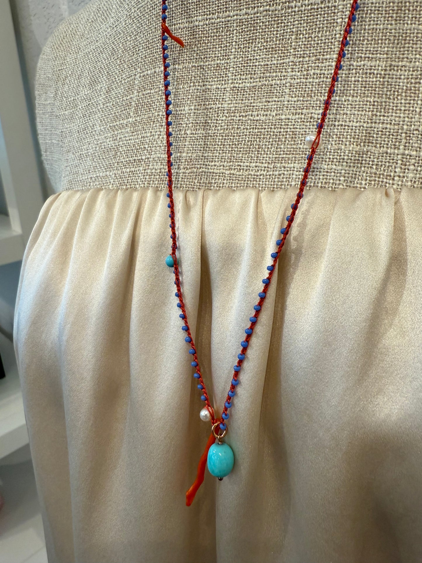 CATALINA ROSARIO LONG NECKLACE