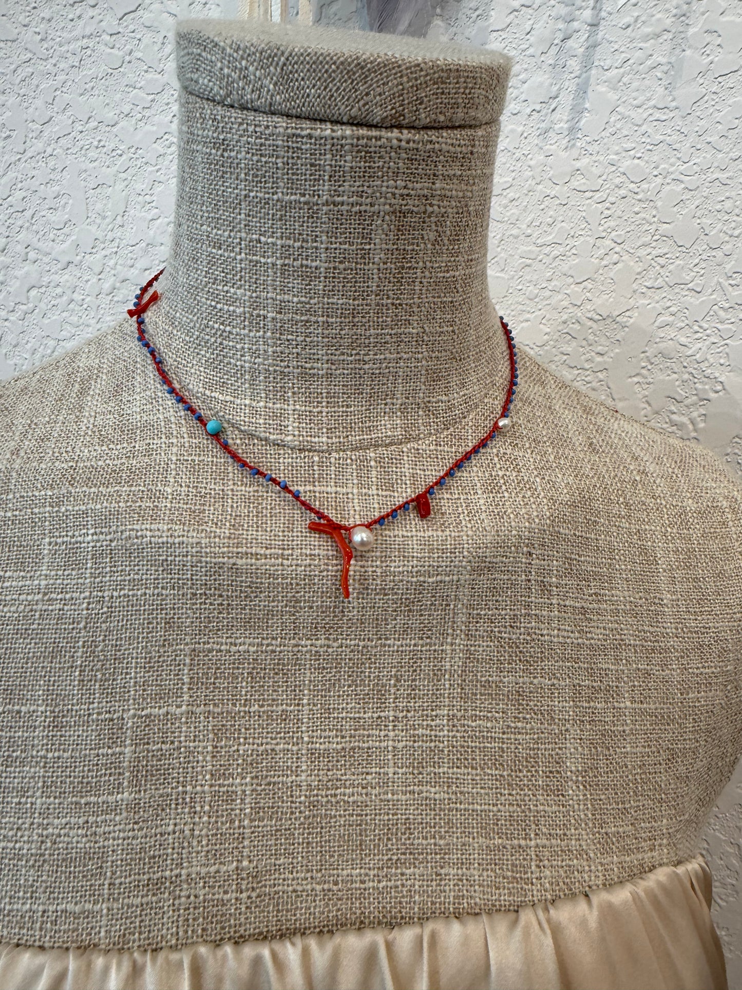 CATALINA ROSARIO NECKLACE