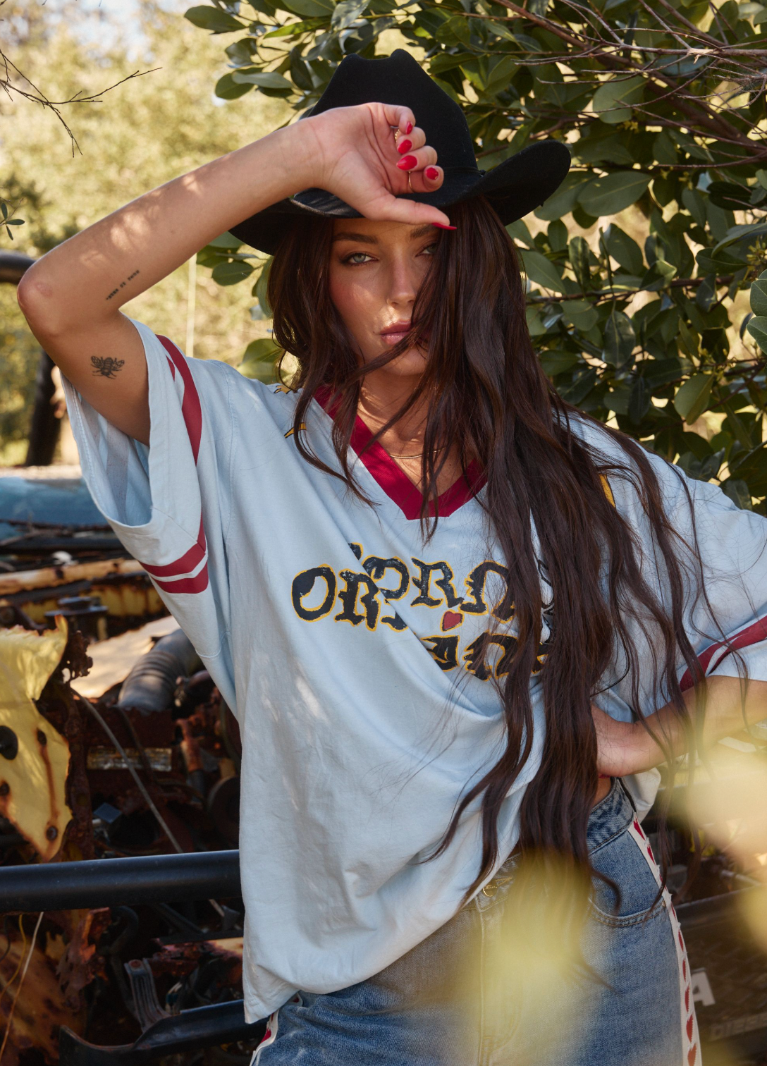 VERY OVERSIZED BORN ORIGINAL TEE