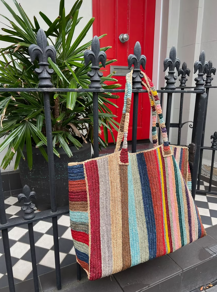 CIRCUS WEEKENDER BAG