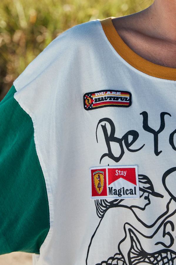 BEYOUTIFUL HOTEL TEE