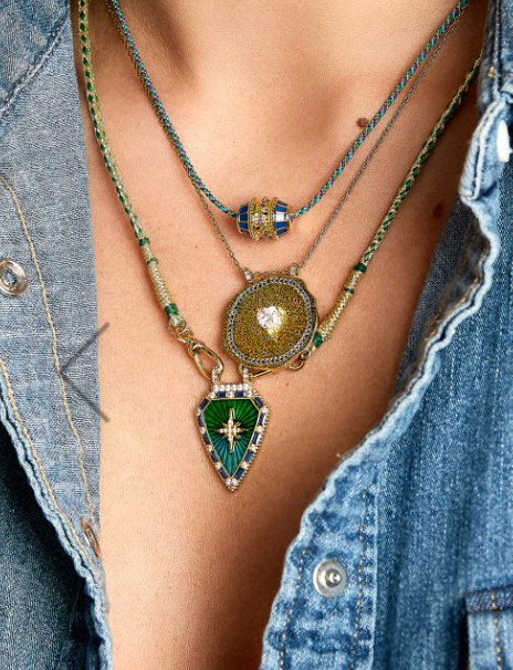 WHITE HEART MEDALLION NECKLACE