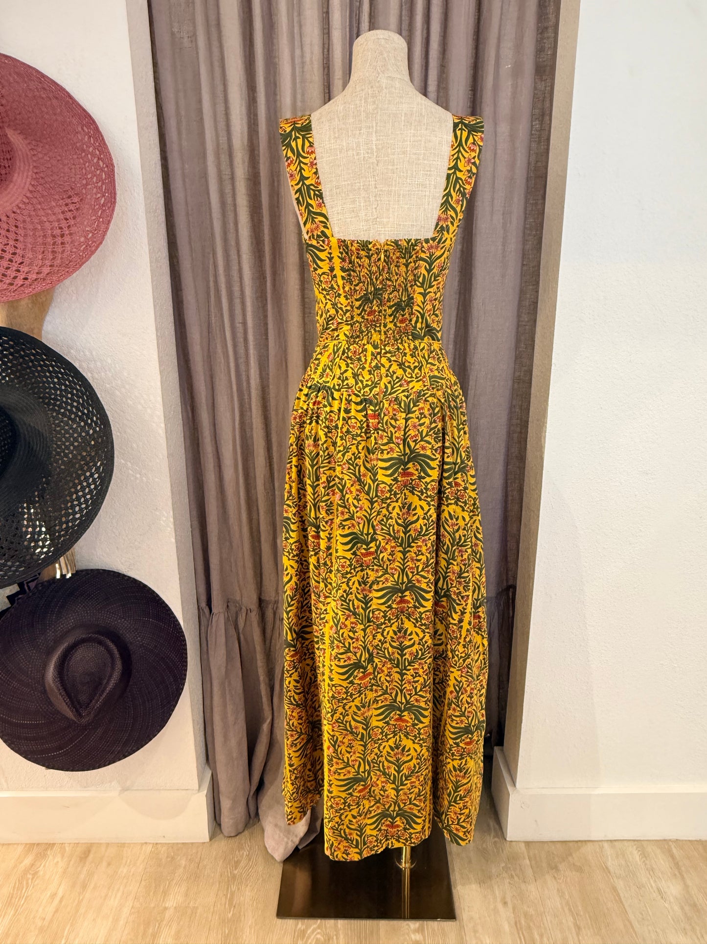 DIANA DRESS M