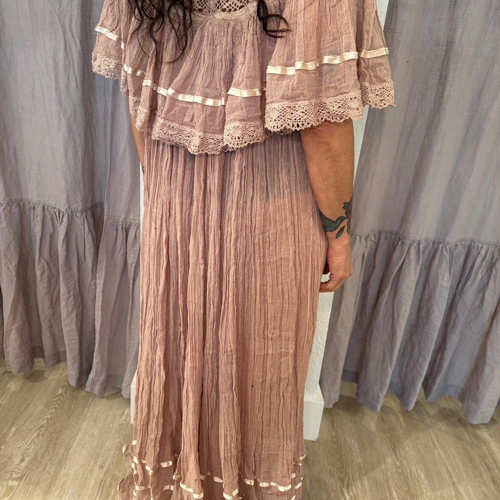 
                  
                    SEÑORITA BONITA MAXI DRESS
                  
                