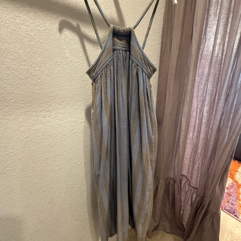 
                  
                    INFINITE BRIDGE DRESS
                  
                