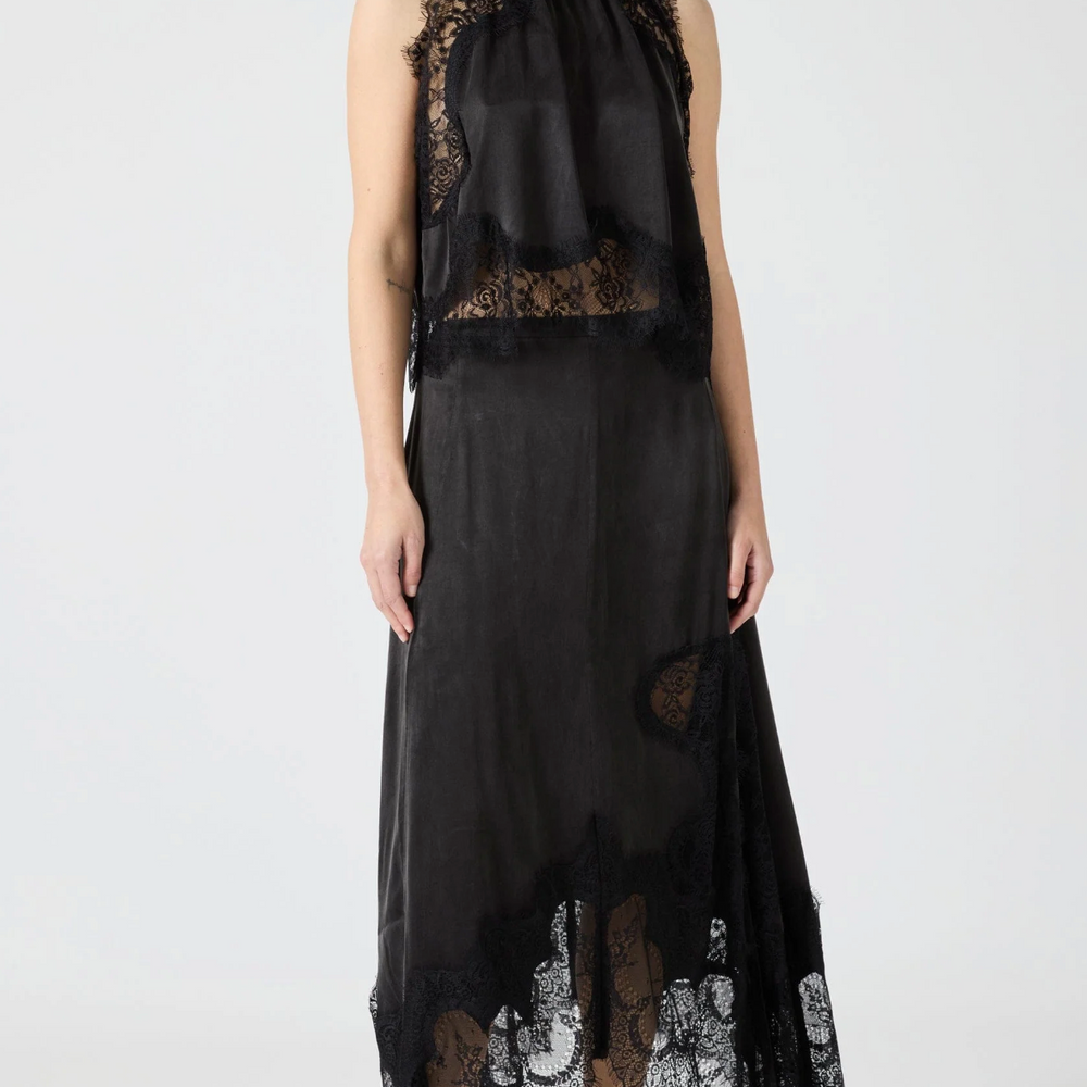 
                  
                    VISIONS LACE TOP
                  
                
