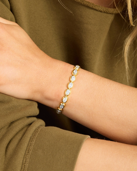 SHE'S A BOSS TENNIS BRACELET