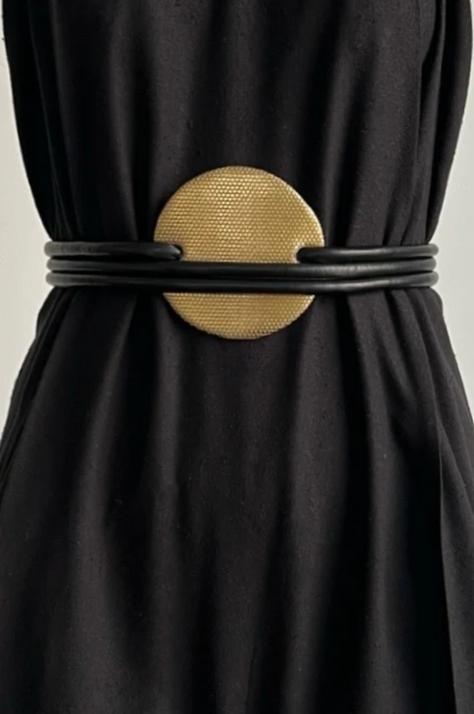 
                  
                    FULL MOON LEATHER LASSO
                  
                