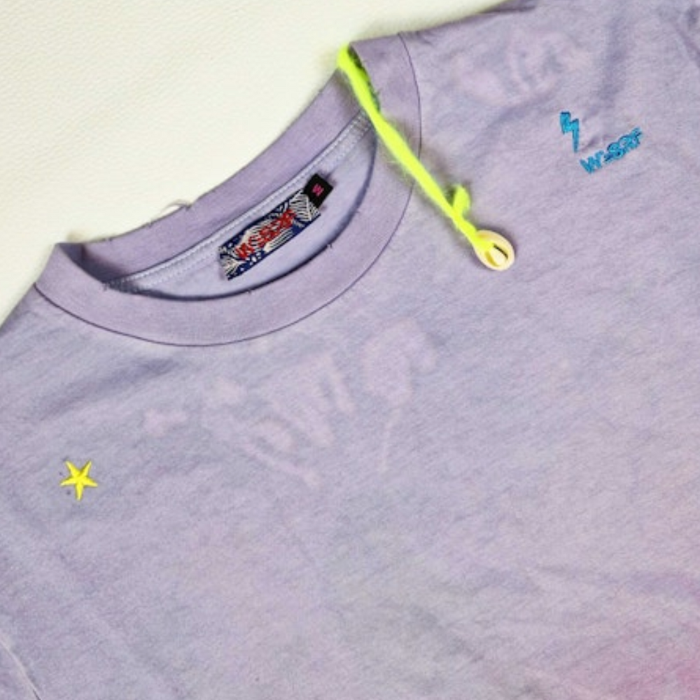 
                  
                    KEITH SKY TEE
                  
                