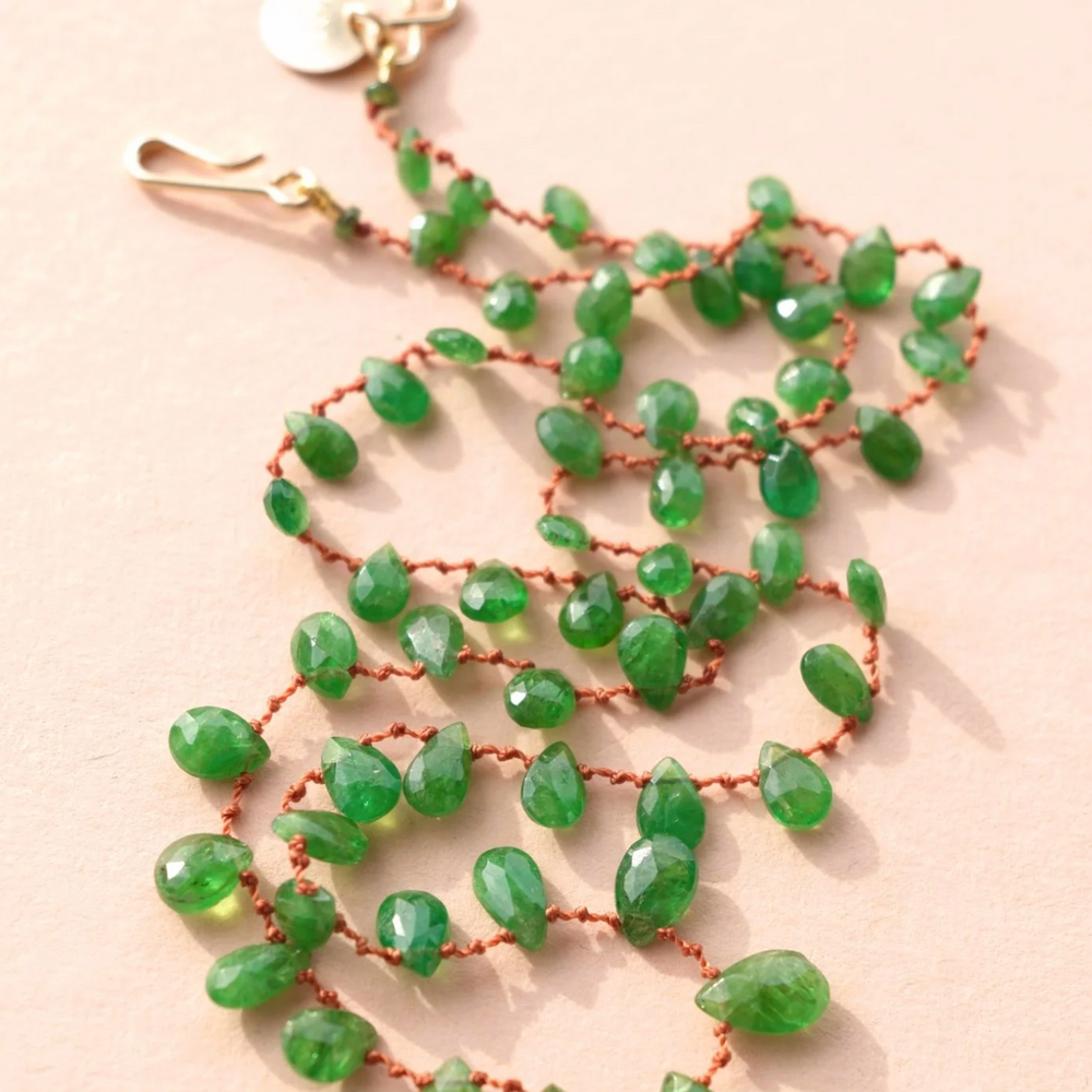 
                  
                    TSAVORITE NECKLACE
                  
                