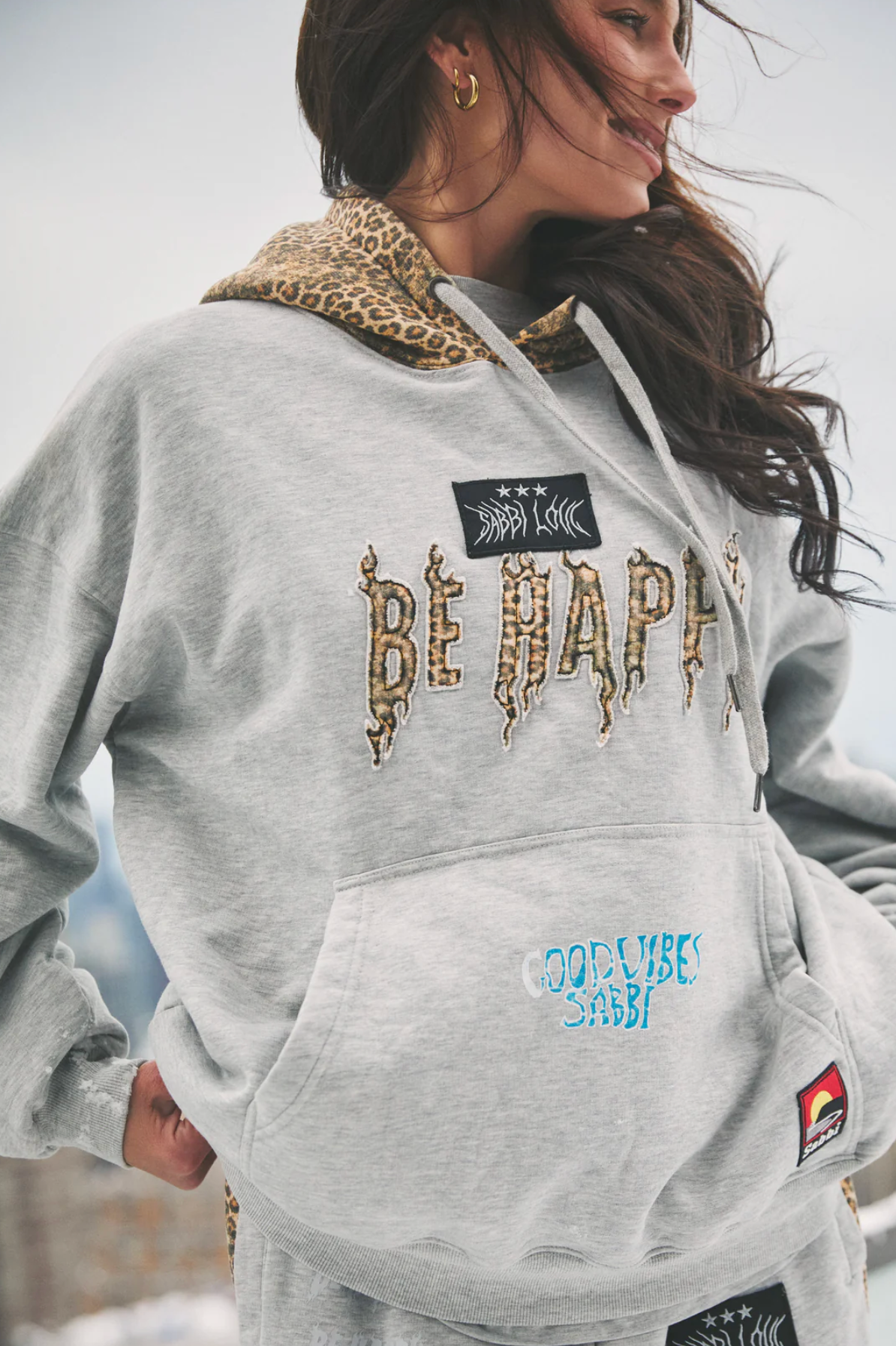 BE HAPPY LONG SLEEVE LEOPARD HOODIE