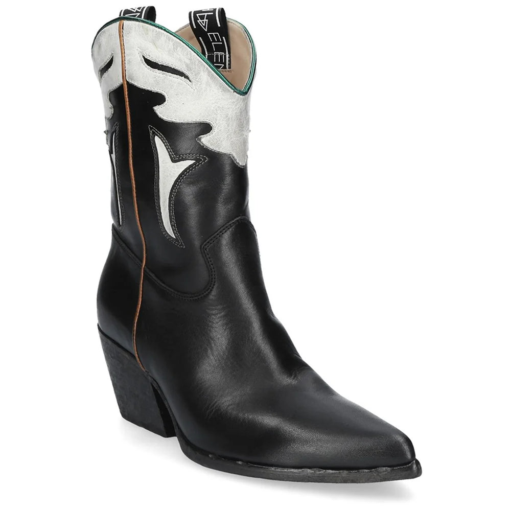 
                  
                    TEXAN ANKLE BOOT
                  
                